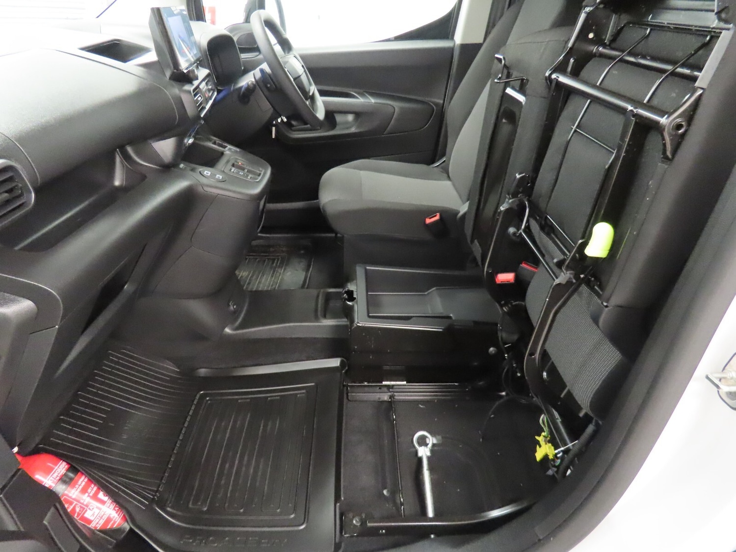 Used Toyota ProAce 2024 for sale - 76647869: Photo 37