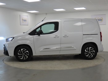 Used Toyota ProAce 2024 for sale - 76647869: Photo