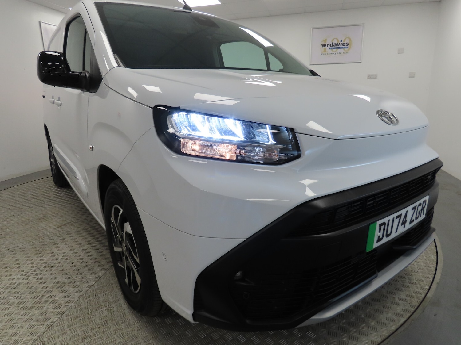 Used Toyota ProAce 2024 for sale - 76647869: Photo 9