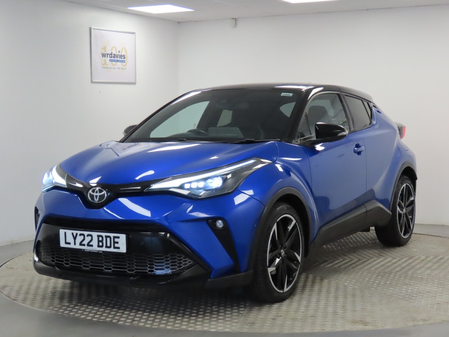Used Toyota C-HR 2022 for sale - 76276229: Photo 3