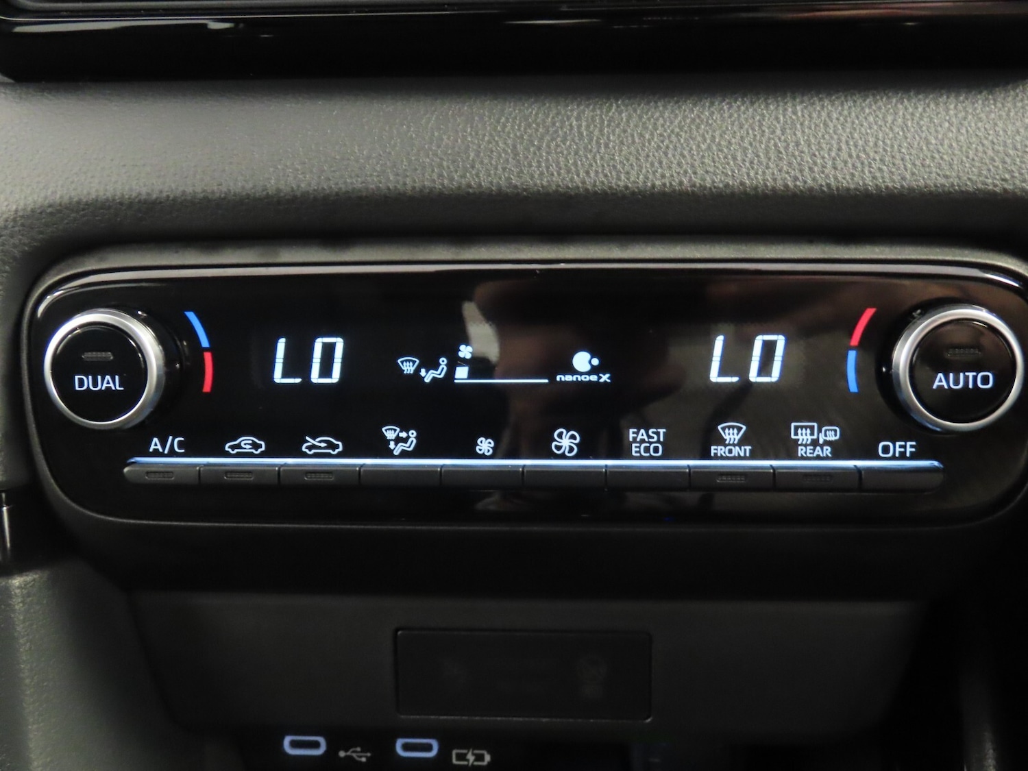 Used Toyota Yaris 2024 for sale - 76452095: Photo 23