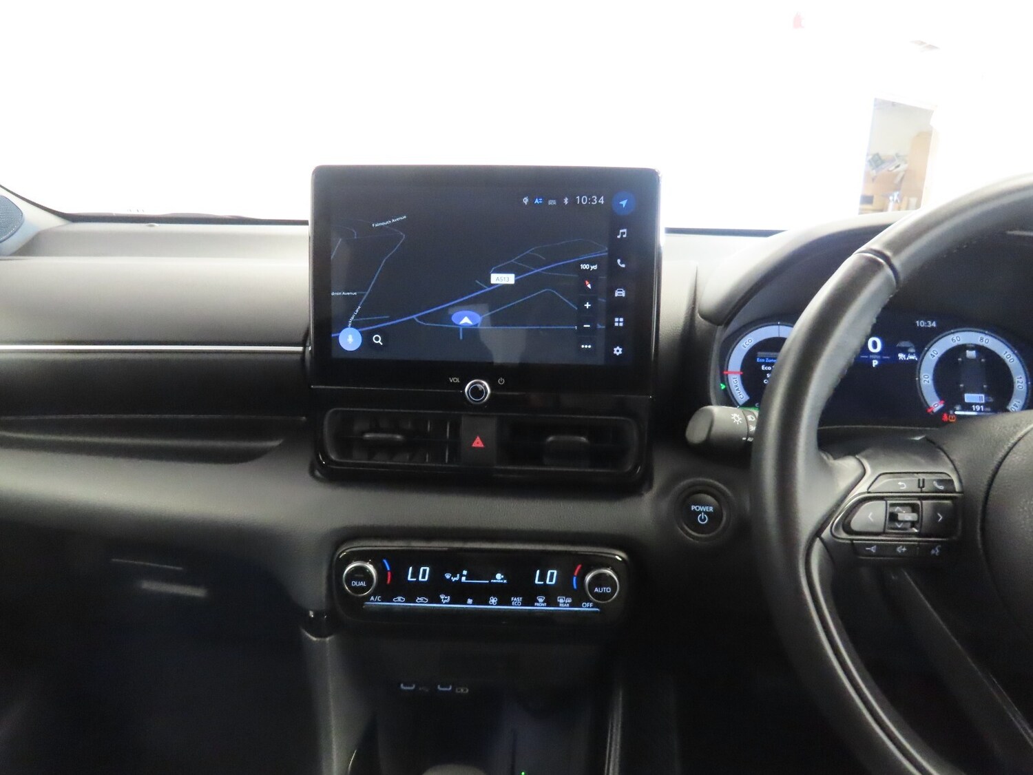 Used Toyota Yaris 2024 for sale - 76452095: Photo 24