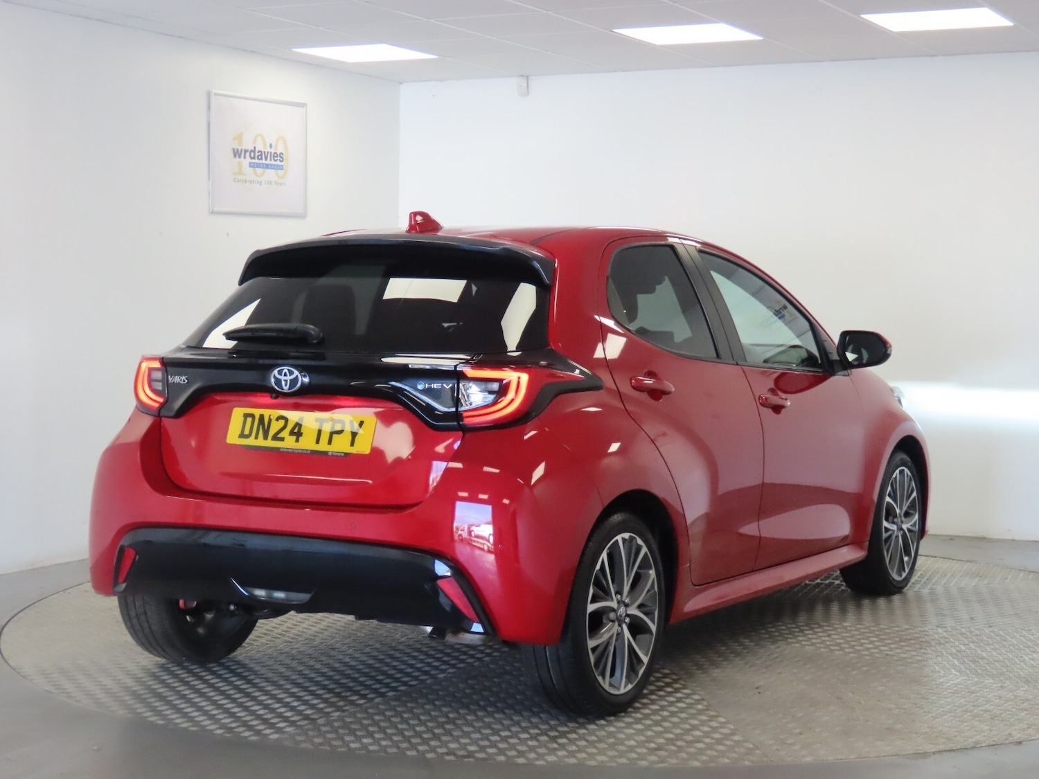 Used Toyota Yaris 2024 for sale - 76452095: Photo 7