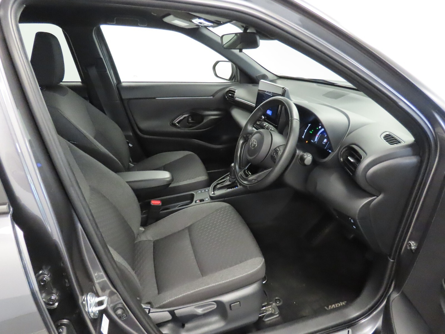 Used Toyota Yaris Cross 2025 for sale - 76321852: Photo 15