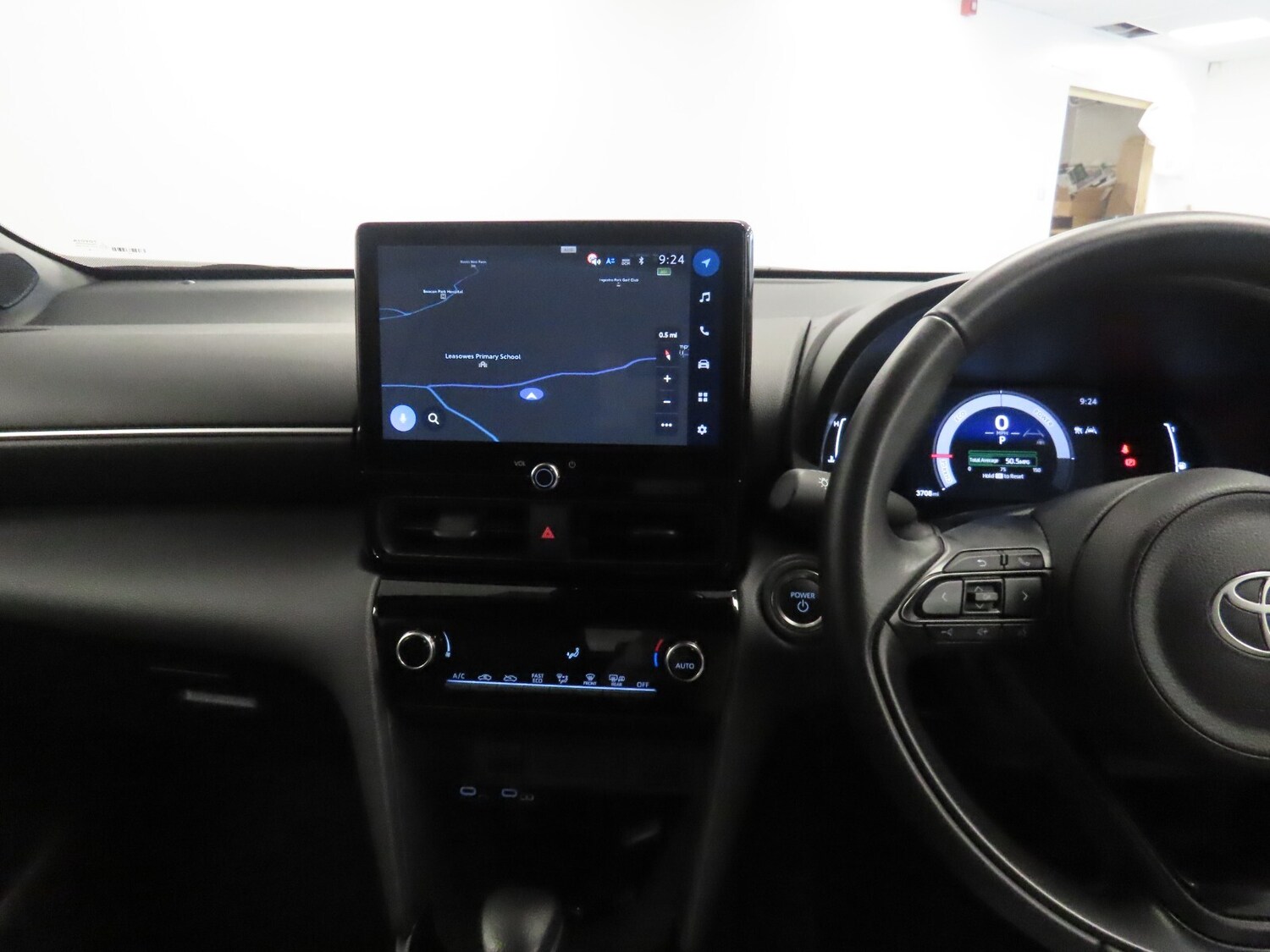 Used Toyota Yaris Cross 2025 for sale - 76321852: Photo 24