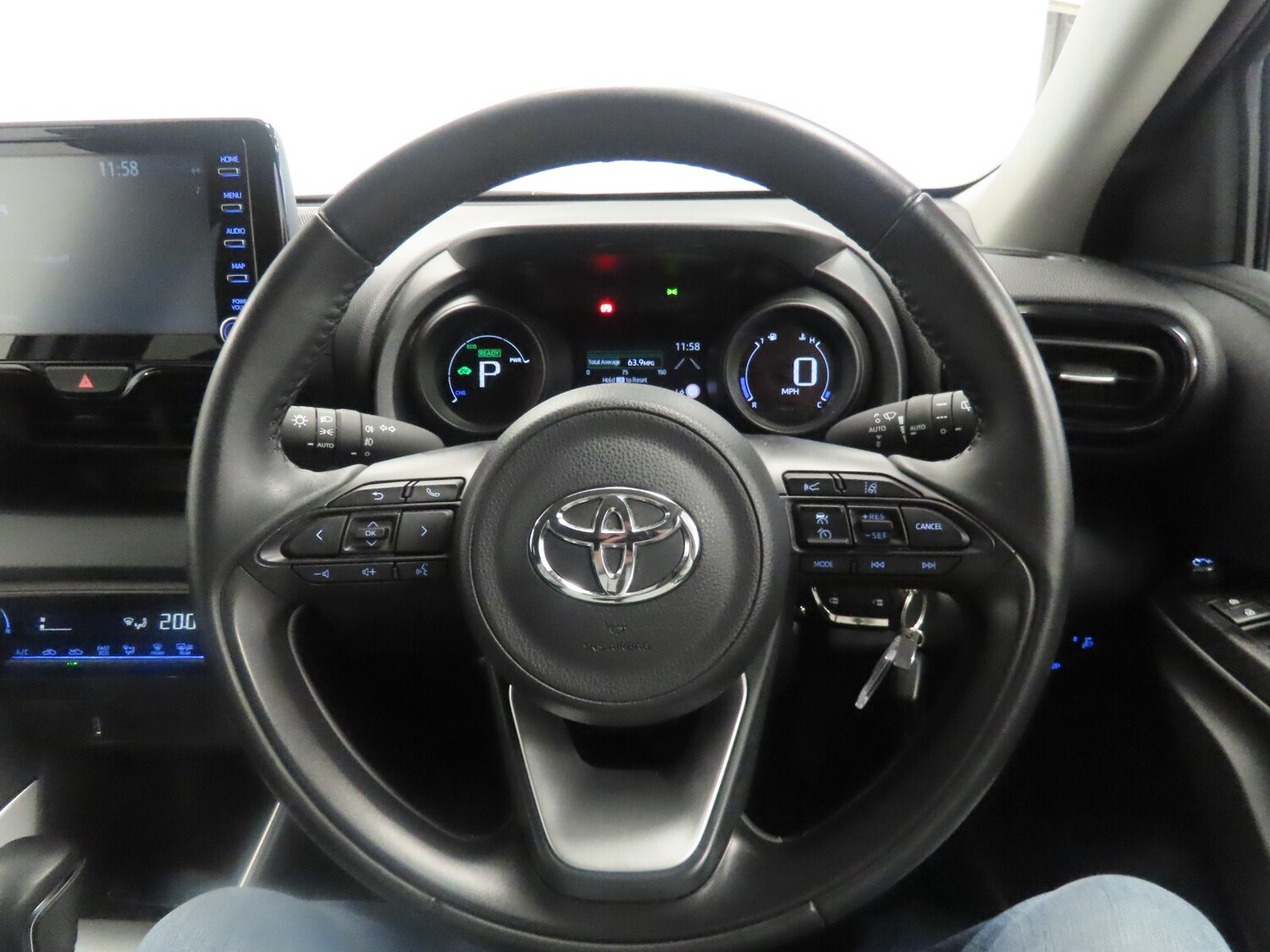 Used Toyota Yaris 2023 for sale - 76533922: Photo 18