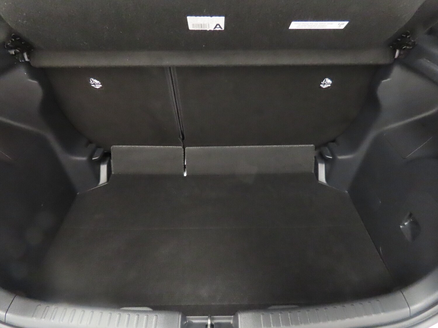 Used Toyota Yaris 2023 for sale - 76533922: Photo 33