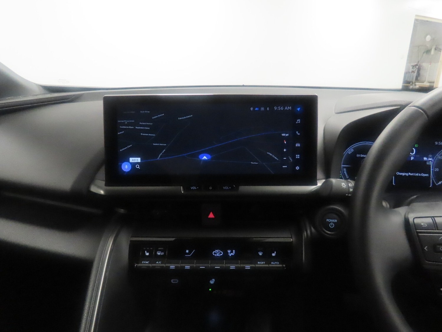 Used Toyota C-HR 2024 for sale - 76984049: Photo 24