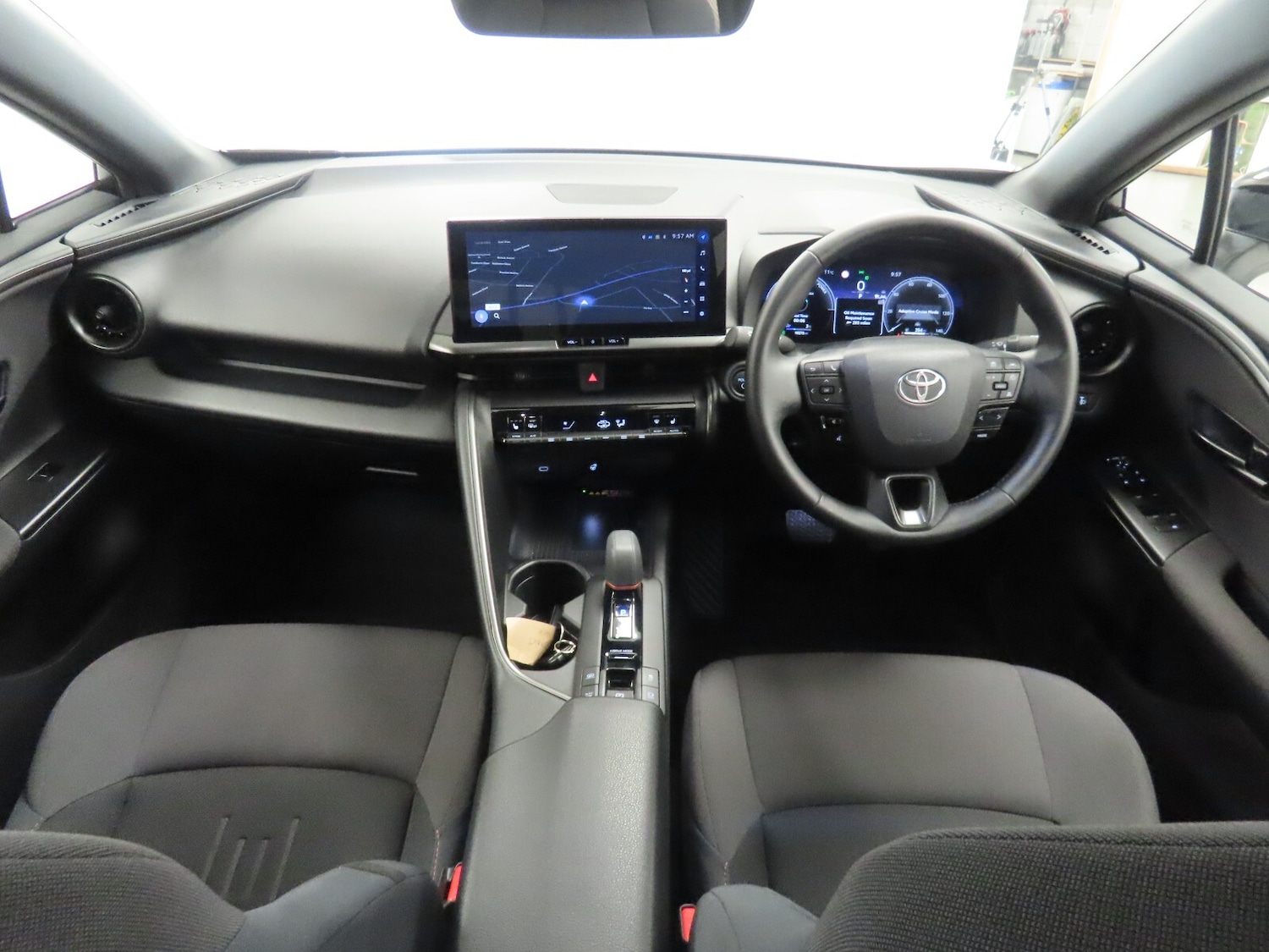 Used Toyota C-HR 2024 for sale - 76984049: Photo 31