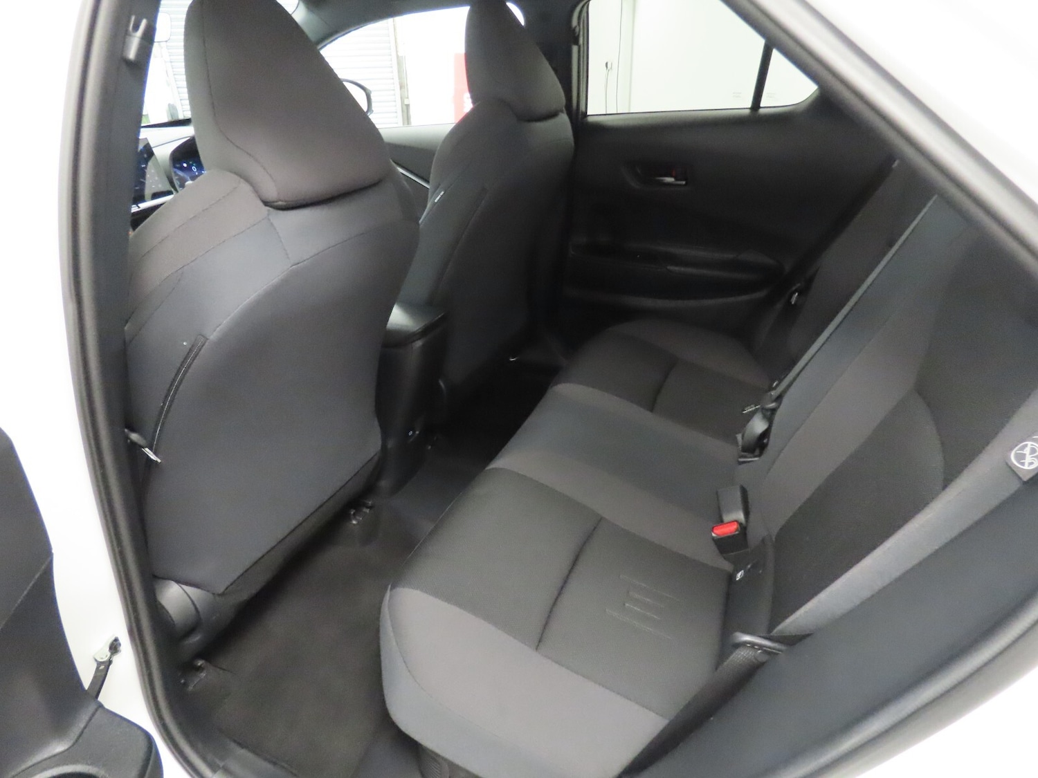 Used Toyota C-HR 2024 for sale - 76984049: Photo 38