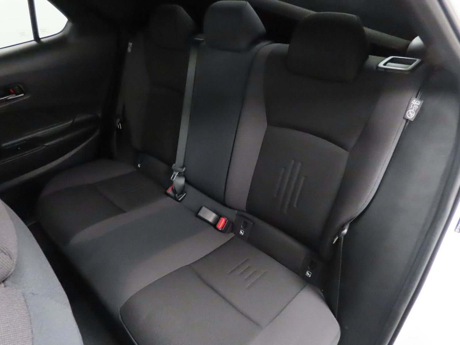 Used Toyota C-HR 2024 for sale - 76984049: Photo 39