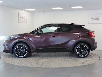 Used Toyota C-HR 2023 for sale - 76276710: Photo