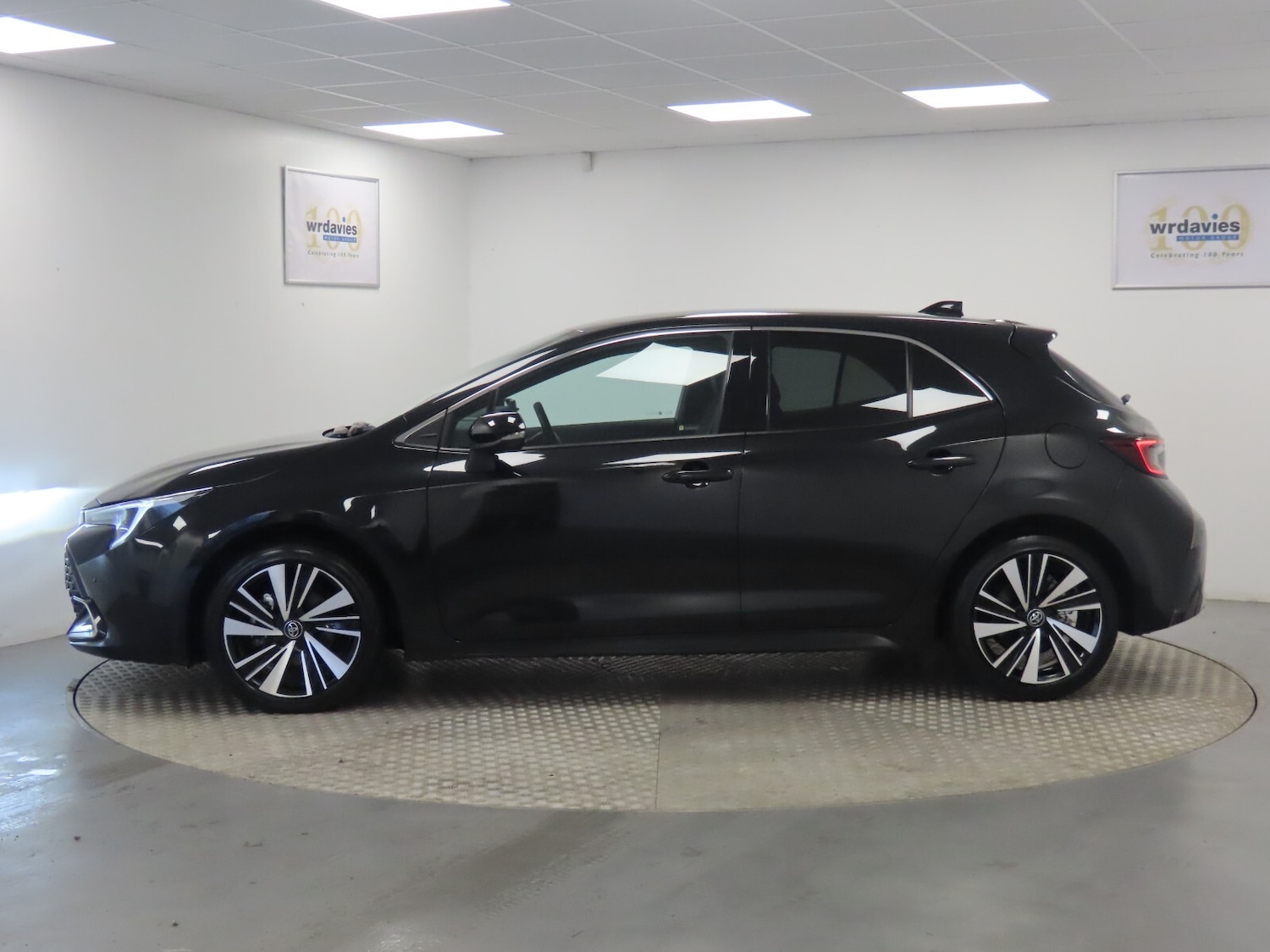 Used Toyota Corolla 2025 for sale - 76984090: Photo 4