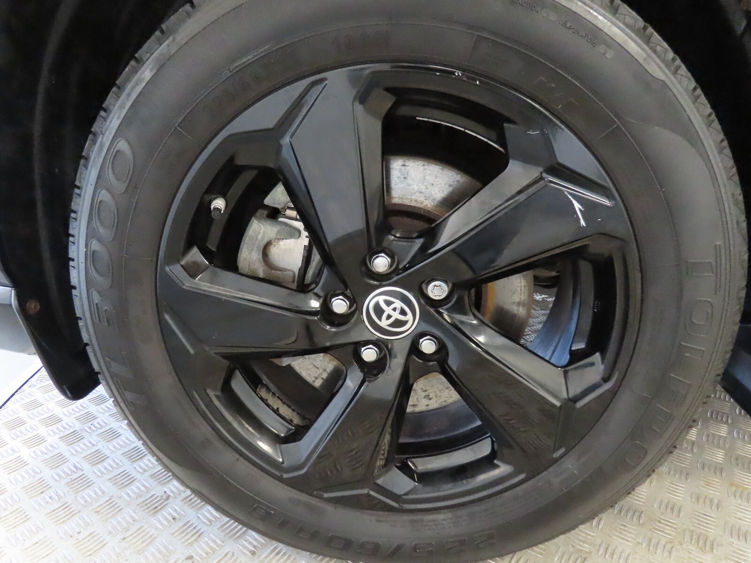 Used Toyota RAV4 2020 for sale - 76276449: Photo 13