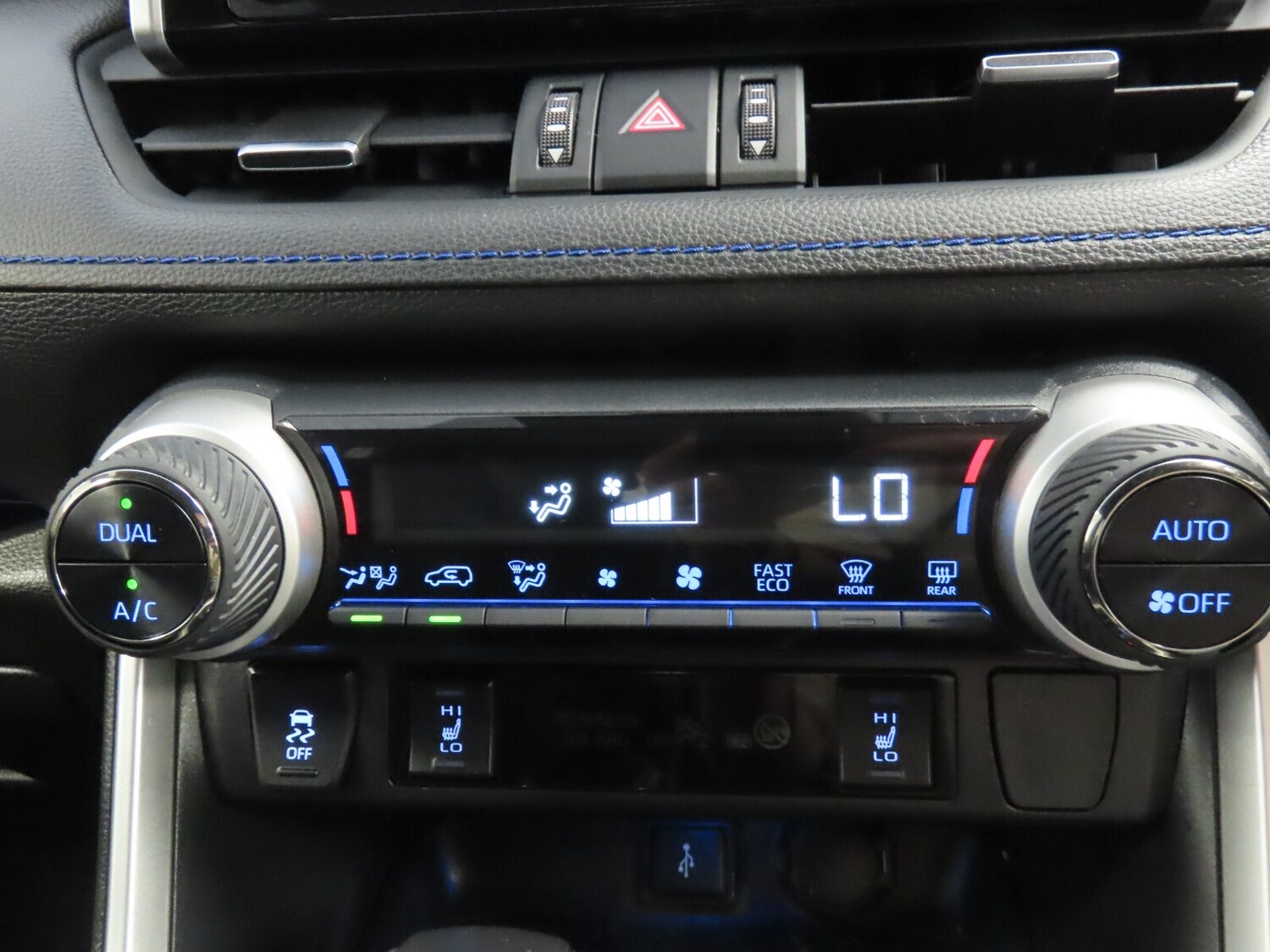 Used Toyota RAV4 2020 for sale - 76276449: Photo 23