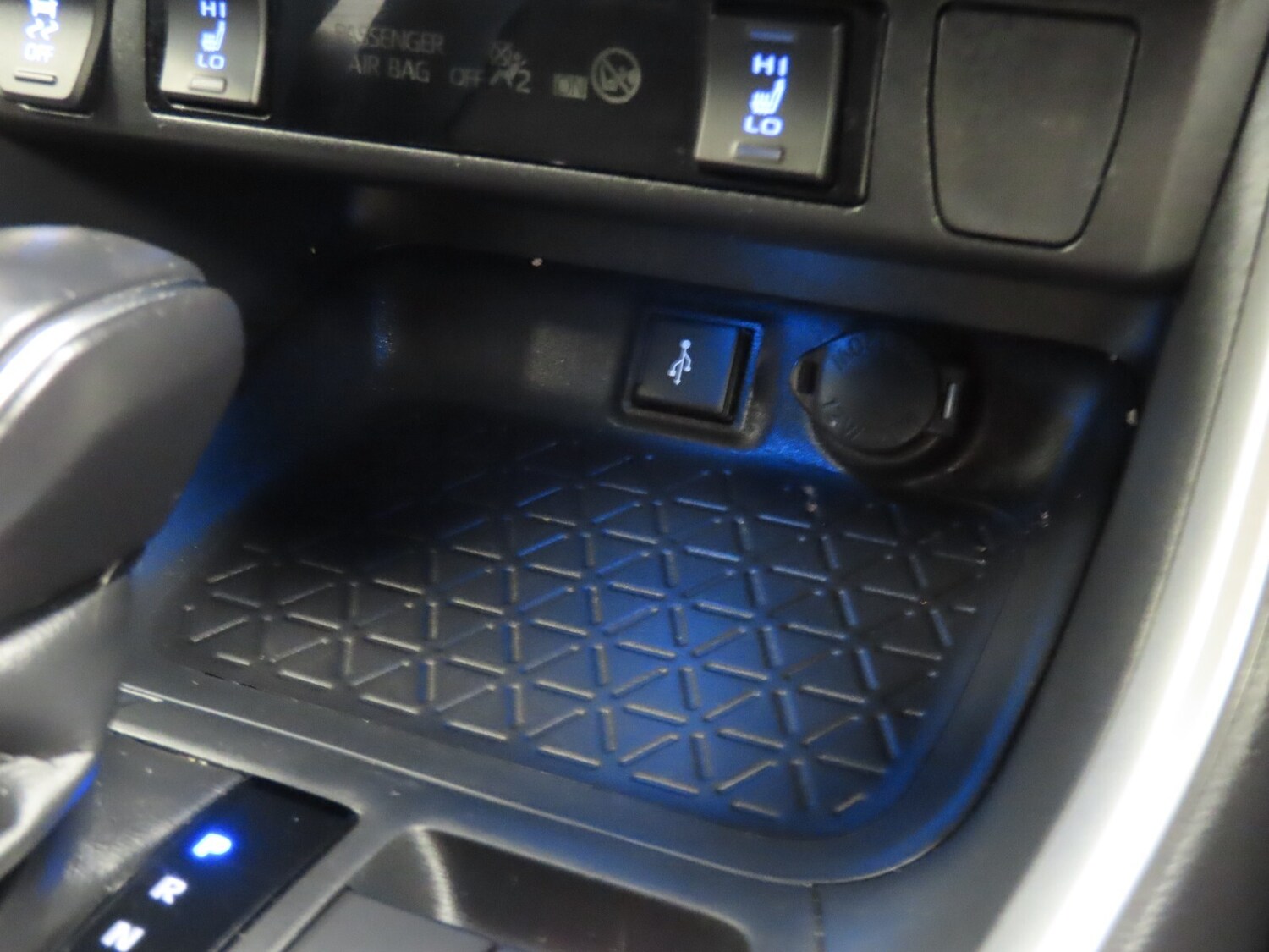 Used Toyota RAV4 2020 for sale - 76276449: Photo 26