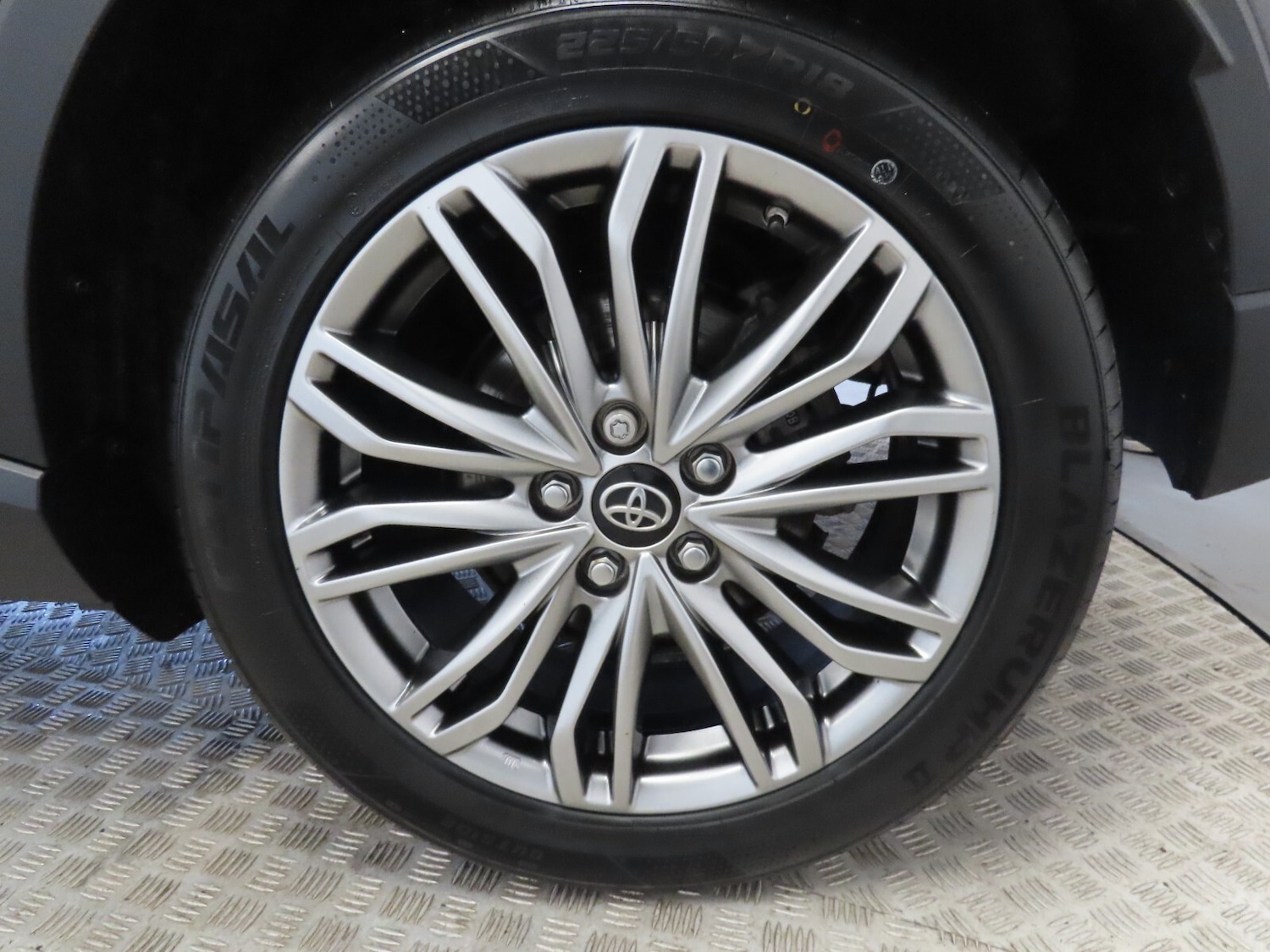 Used Toyota C-HR 2022 for sale - 77762689: Photo 12