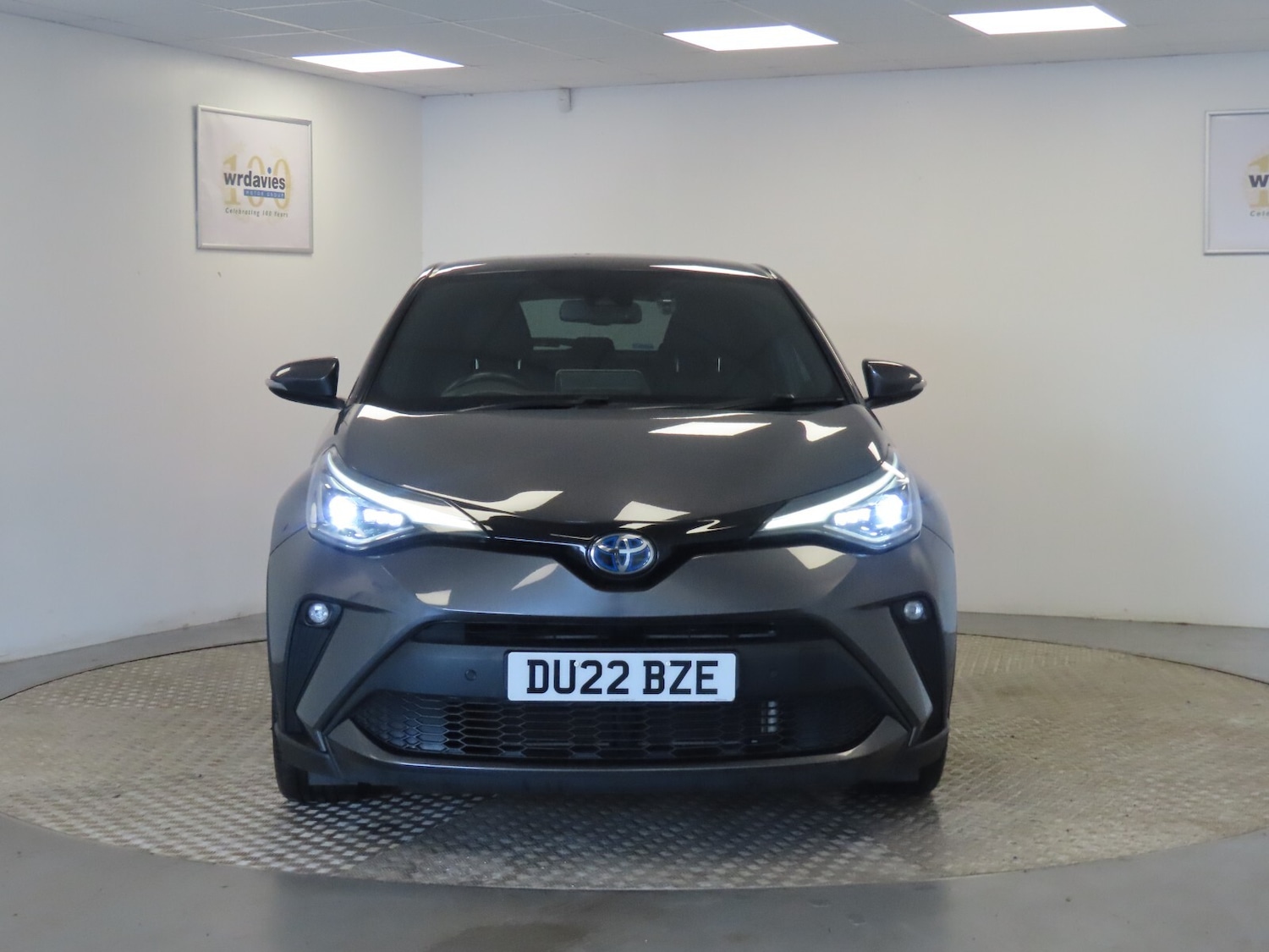 Used Toyota C-HR 2022 for sale - 77762689: Photo 2