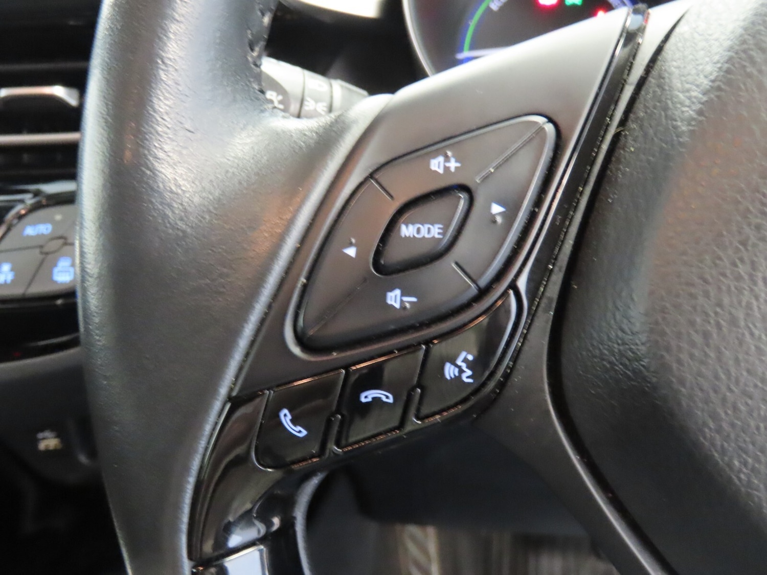 Used Toyota C-HR 2022 for sale - 77762689: Photo 20