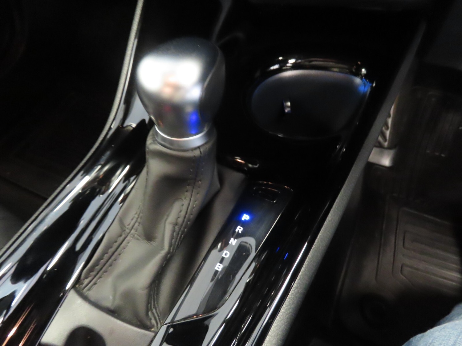 Used Toyota C-HR 2022 for sale - 77762689: Photo 25