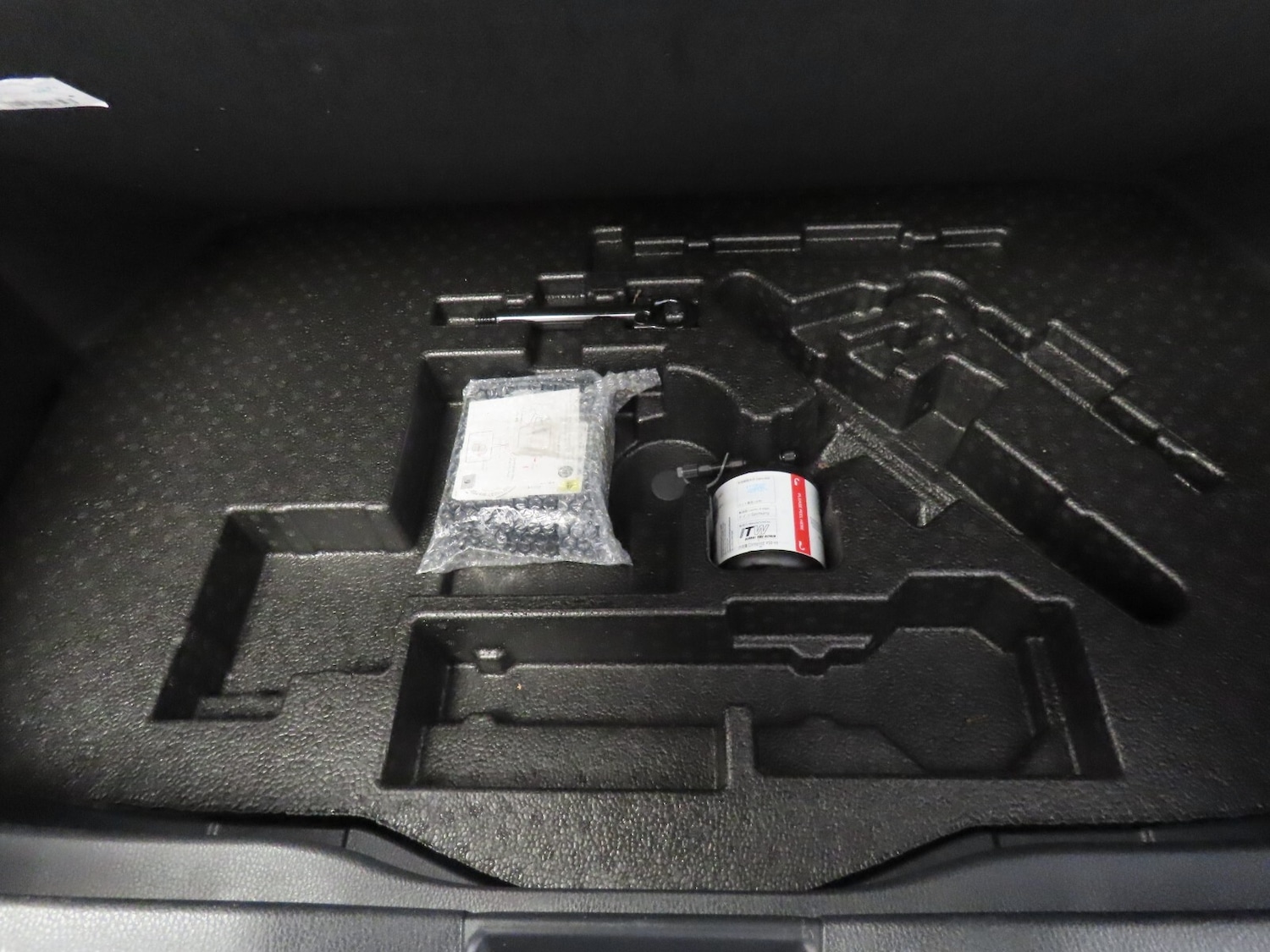 Used Toyota C-HR 2022 for sale - 77762689: Photo 33