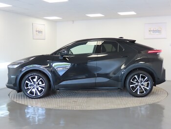 Used Toyota C-HR 2024 for sale - 76276515: Photo