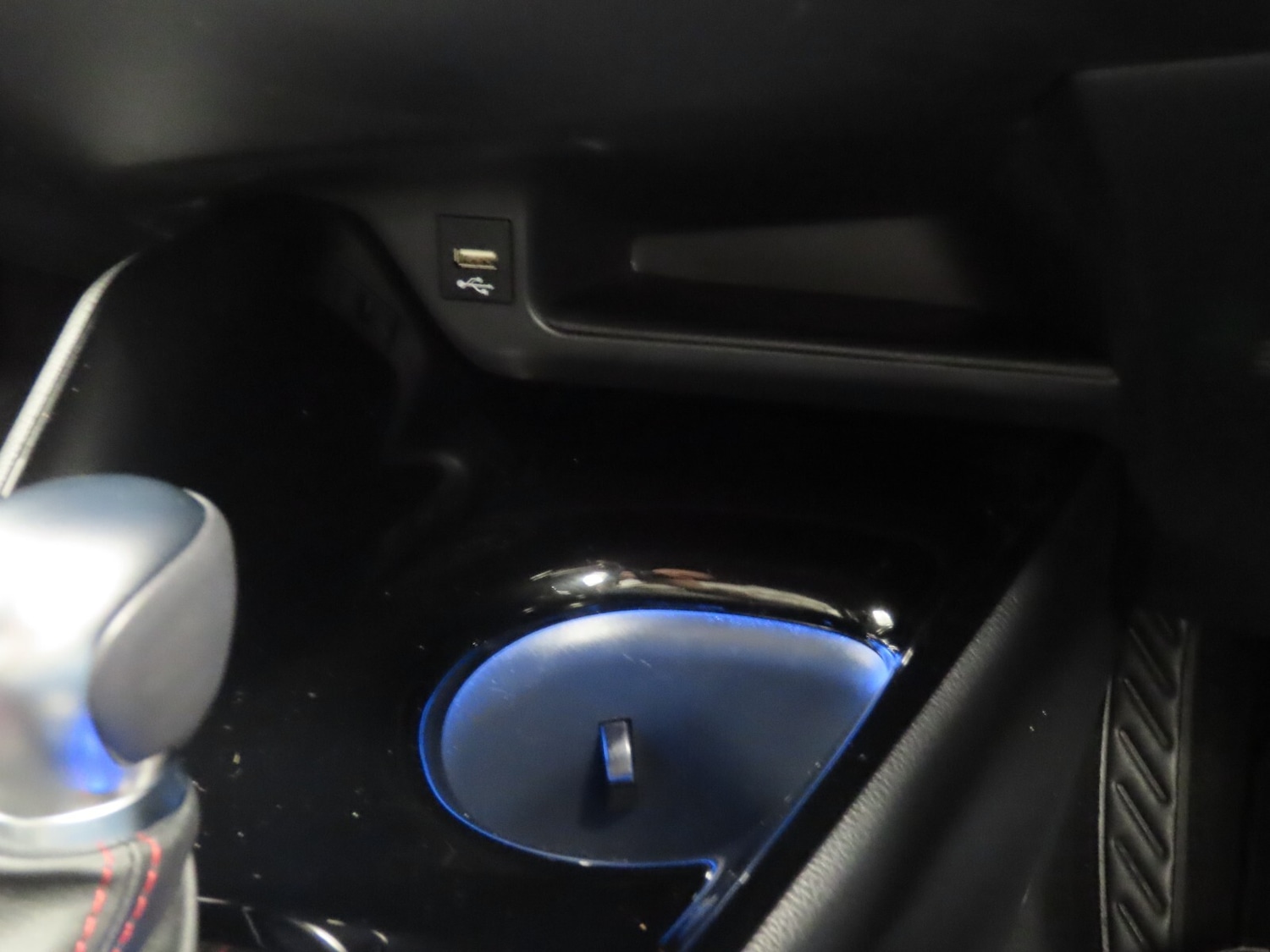 Used Toyota C-HR 2021 for sale - 76580038: Photo 24