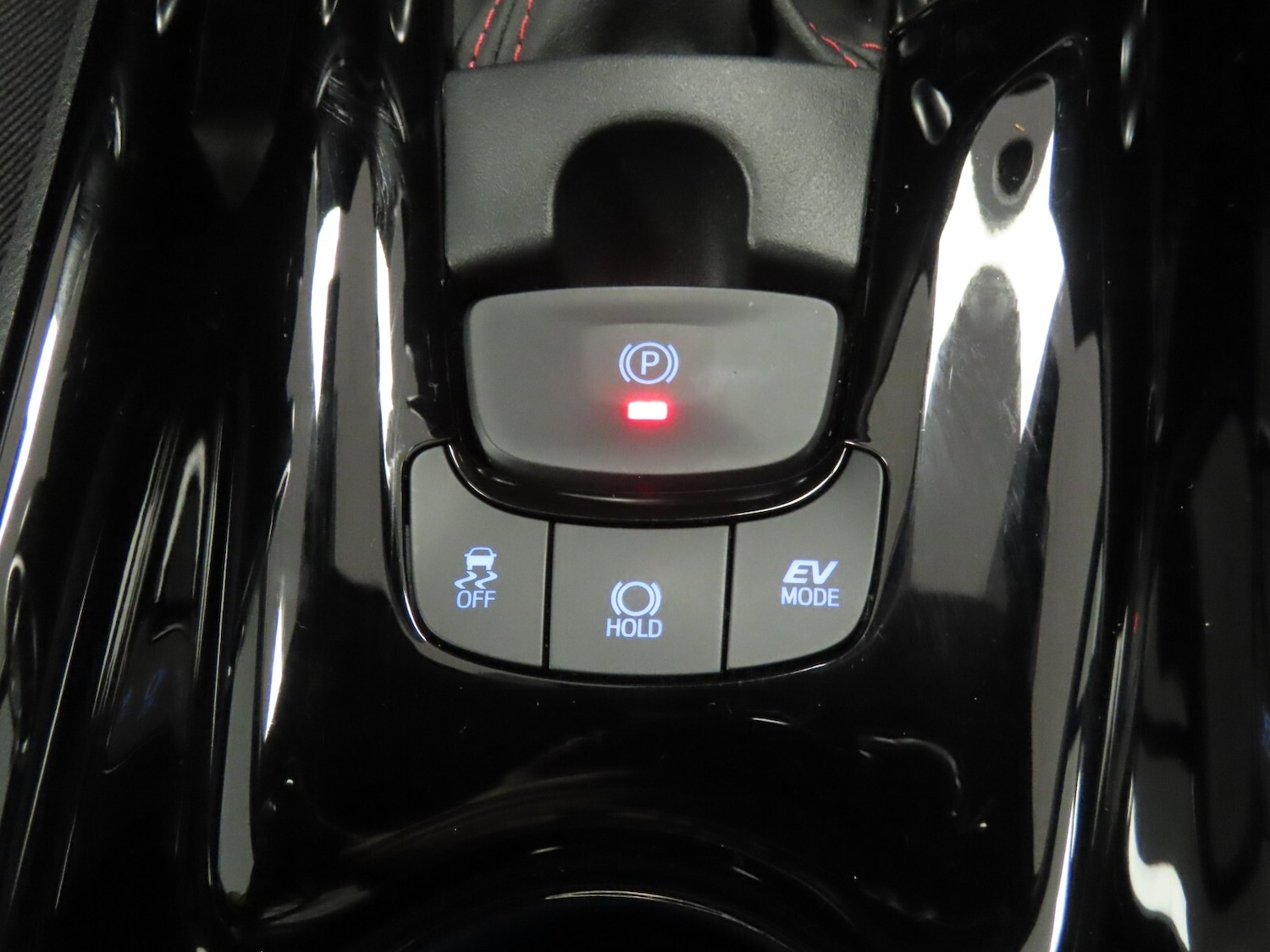 Used Toyota C-HR 2021 for sale - 76580038: Photo 26