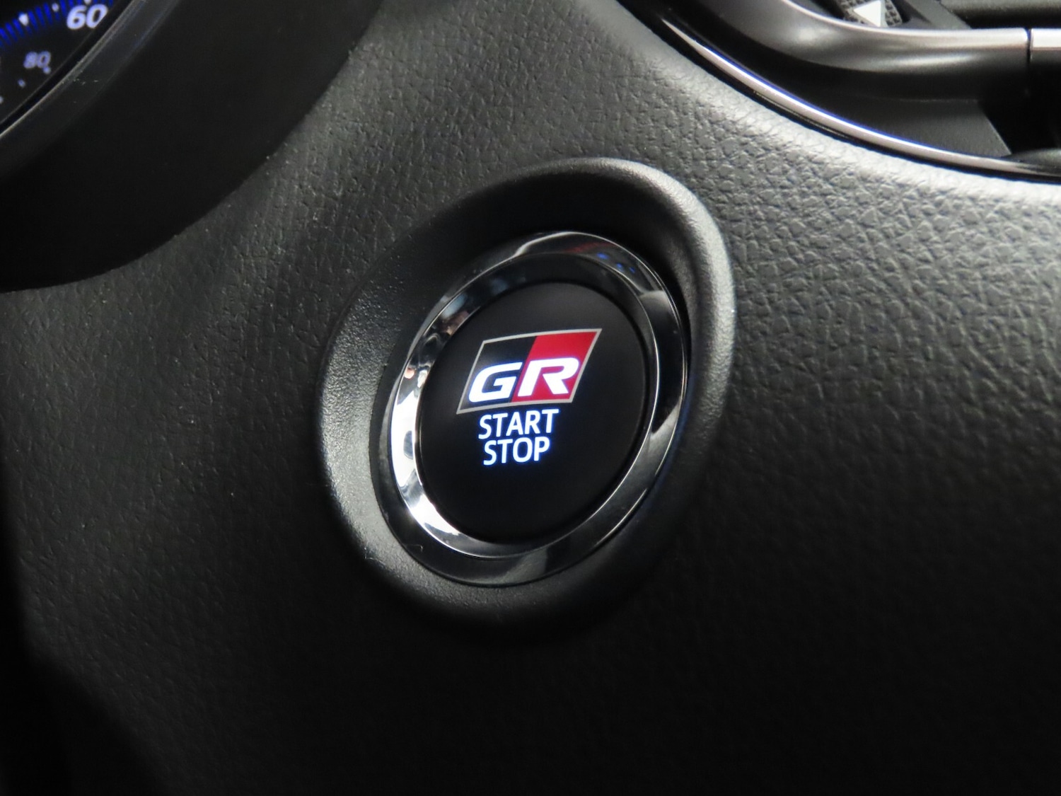 Used Toyota C-HR 2021 for sale - 76580038: Photo 28