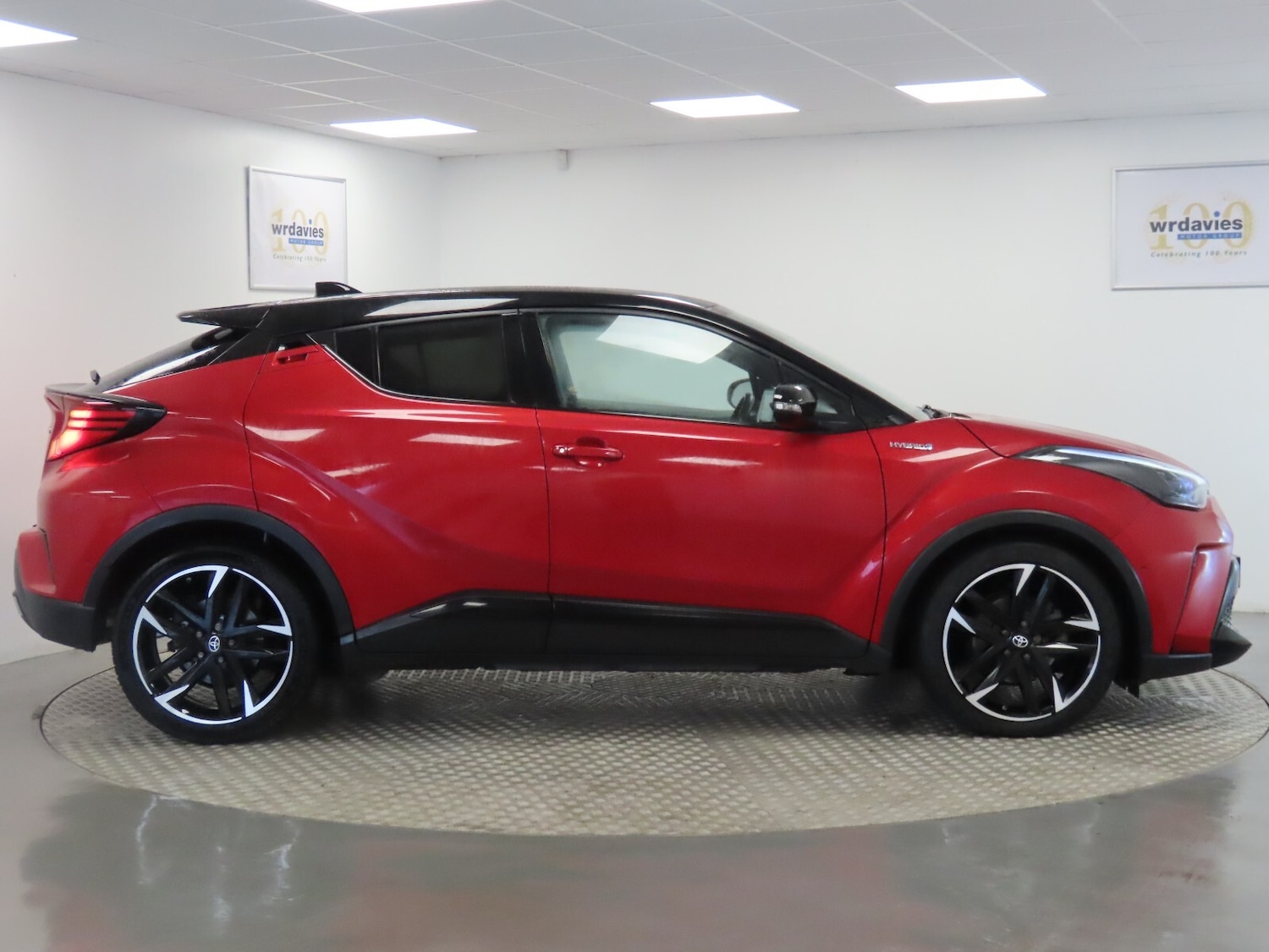 Used Toyota C-HR 2021 for sale - 76580038: Photo 8