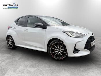 Used Toyota Yaris 2023 for sale - 79485058: Photo