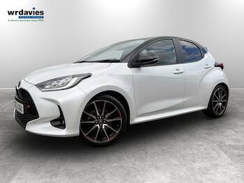 Used Toyota Yaris 2023 for sale - 79485058: Photo
