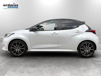 Used Toyota Yaris 2023 for sale - 79485058: Photo