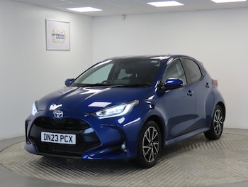 Used Toyota Yaris 2023 for sale - 76966533: Photo