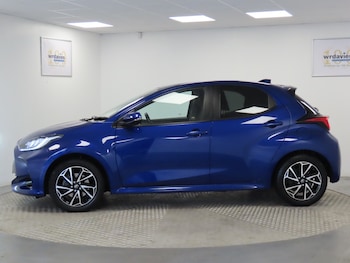 Used Toyota Yaris 2023 for sale - 76966533: Photo