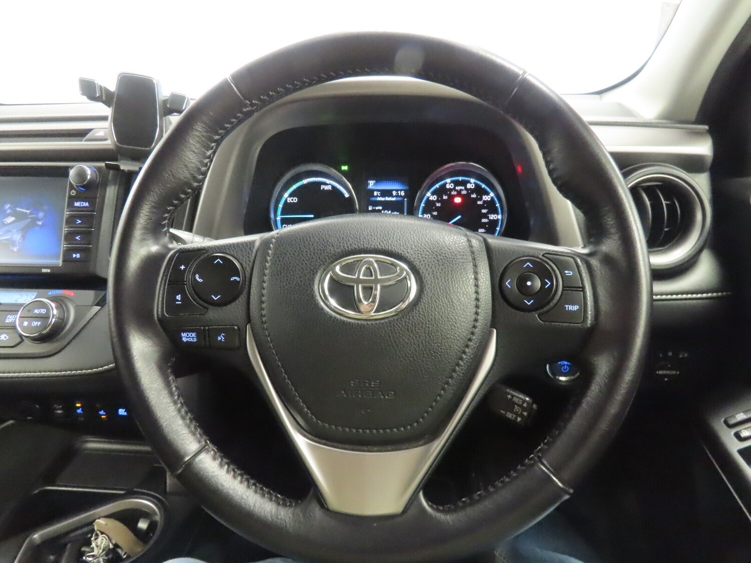 Used Toyota RAV4 2016 for sale - 77732390: Photo 18