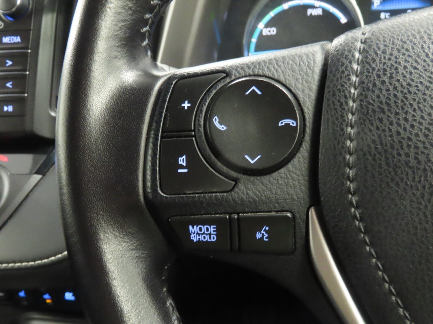 Used Toyota RAV4 2016 for sale - 77732390: Photo 20