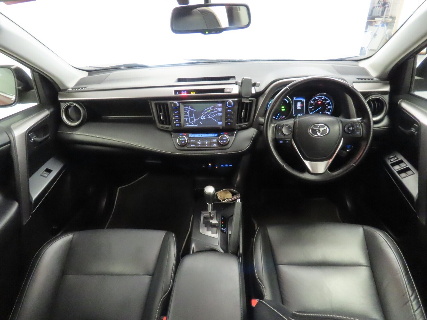 Used Toyota RAV4 2016 for sale - 77732390: Photo 31