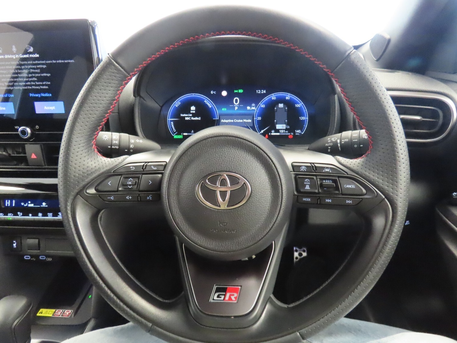 Used Toyota Yaris Cross 2025 for sale - 77105880: Photo 19