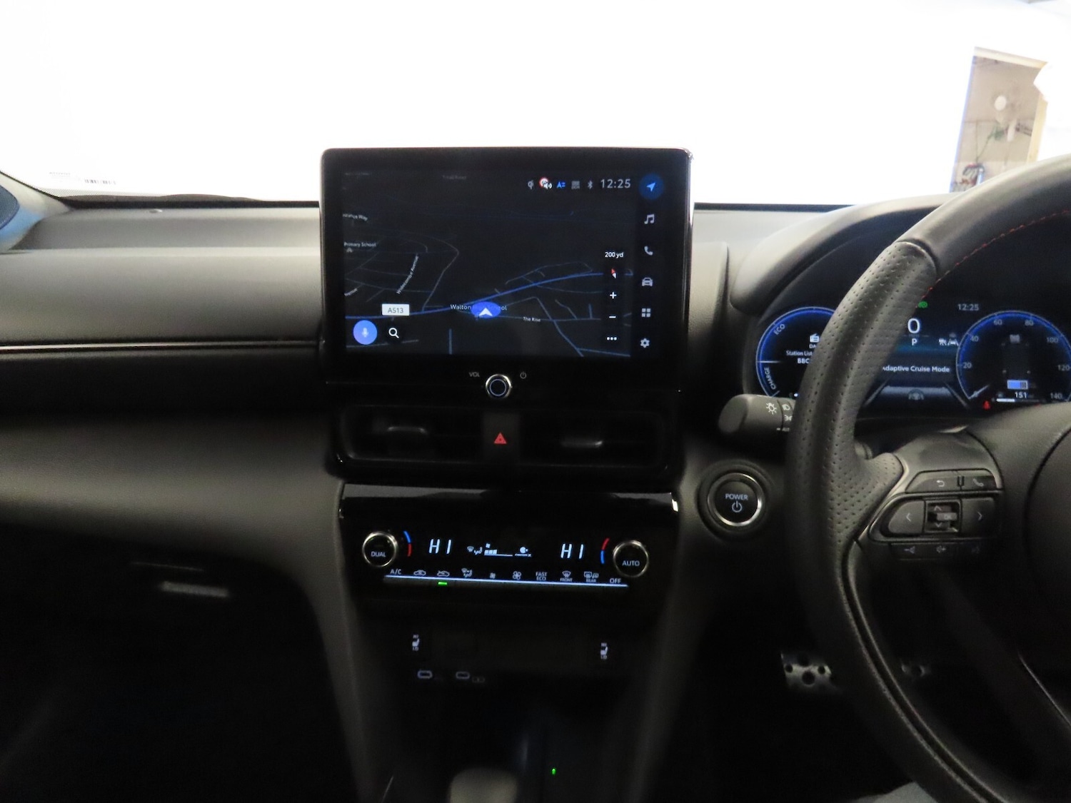 Used Toyota Yaris Cross 2025 for sale - 77105880: Photo 25