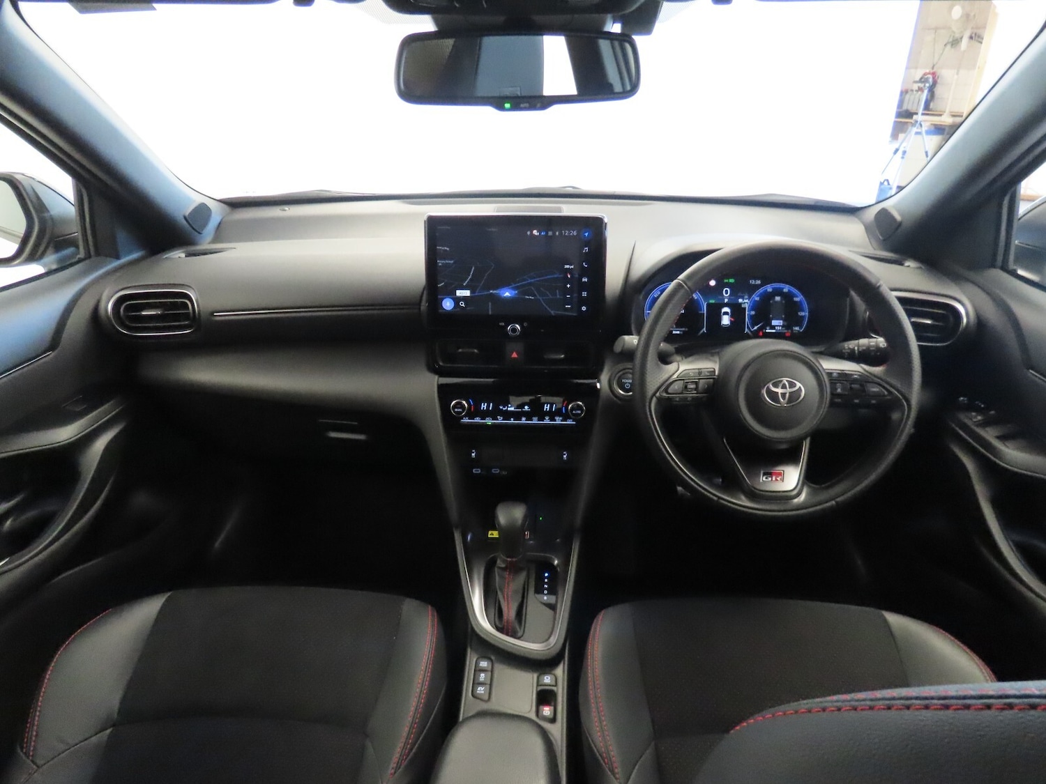 Used Toyota Yaris Cross 2025 for sale - 77105880: Photo 32