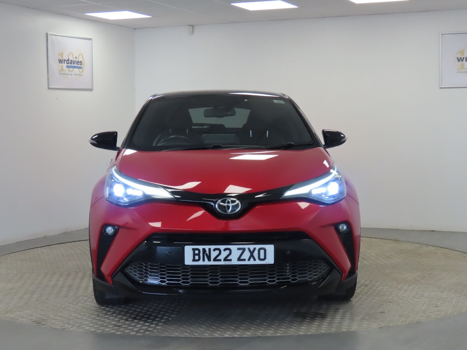 Used Toyota C-HR 2022 for sale - 77581357: Photo 2