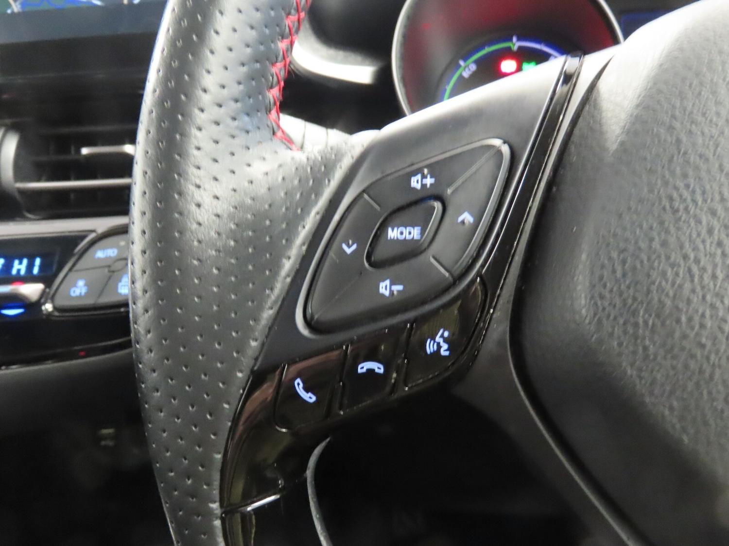 Used Toyota C-HR 2022 for sale - 77581357: Photo 20