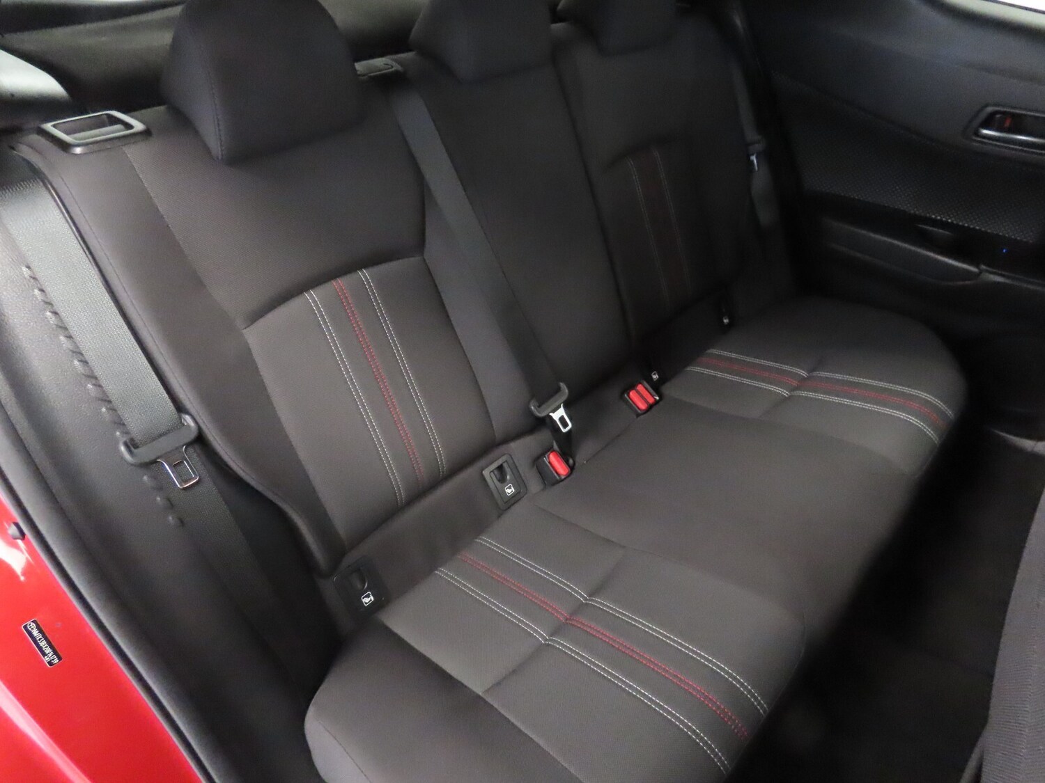 Used Toyota C-HR 2022 for sale - 77581357: Photo 32