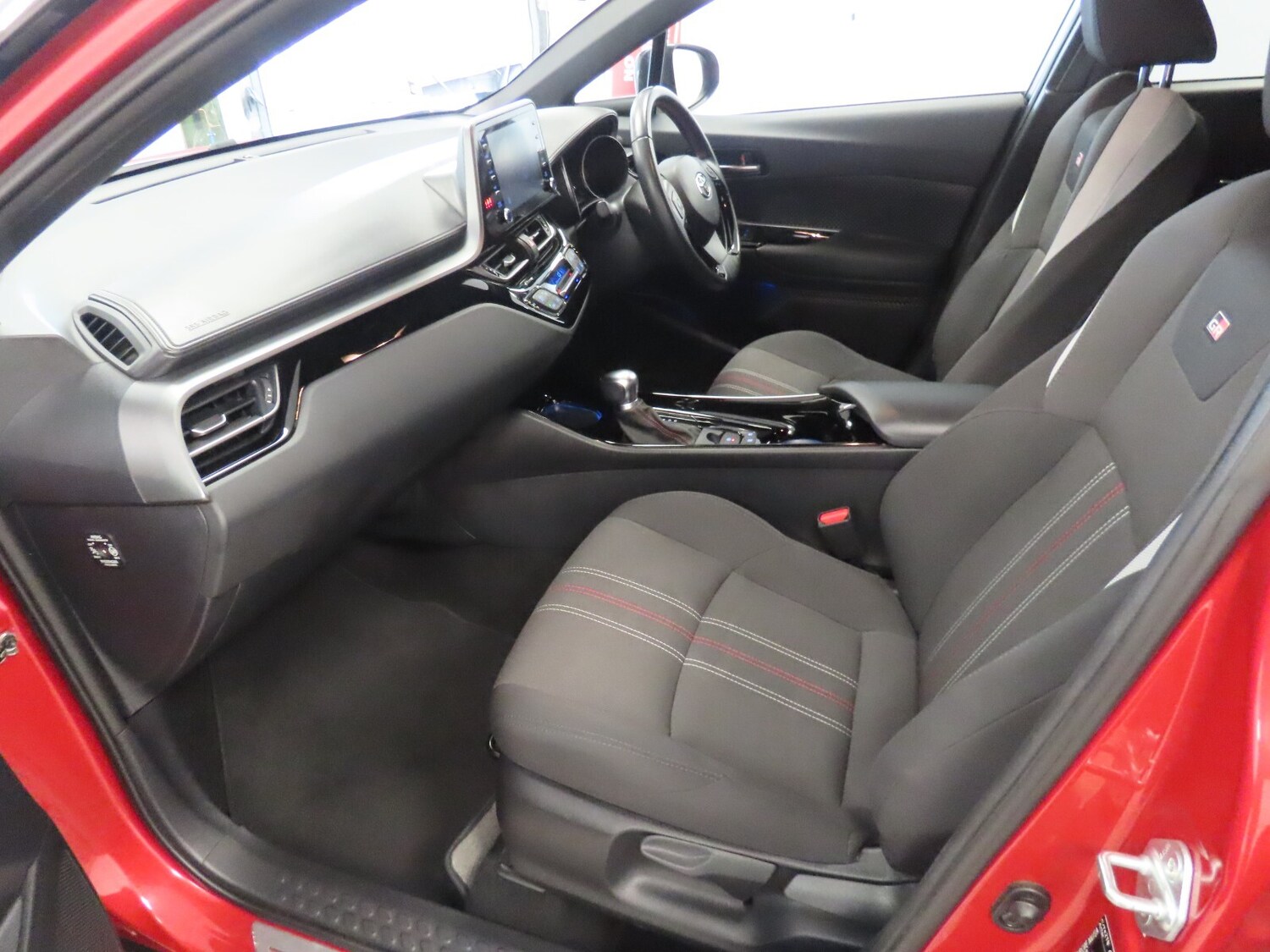 Used Toyota C-HR 2022 for sale - 77581357: Photo 38