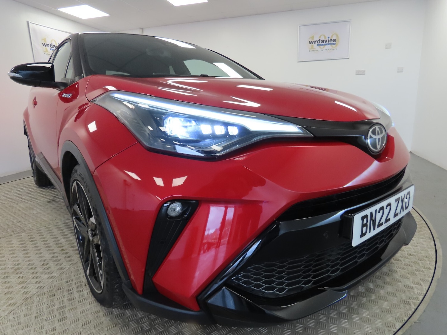 Used Toyota C-HR 2022 for sale - 77581357: Photo 9