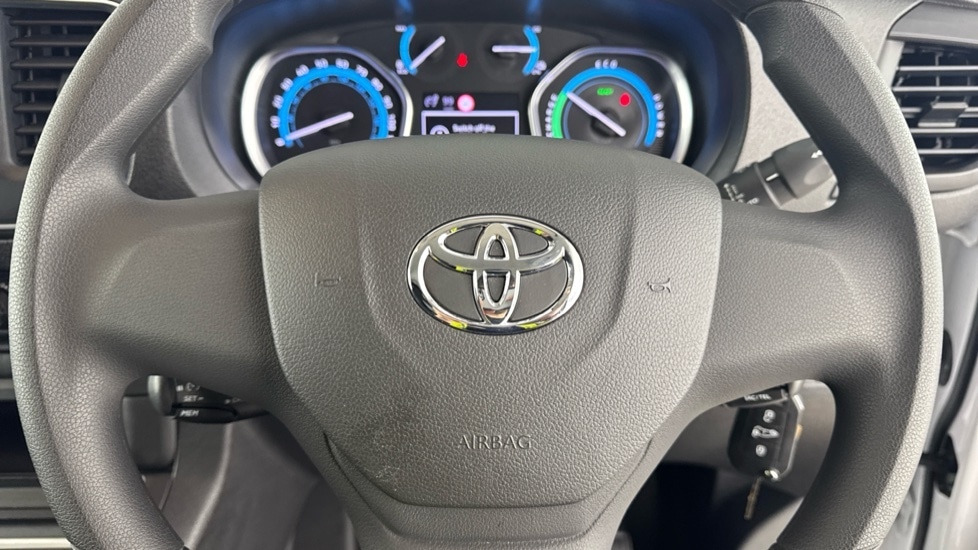 Used Toyota ProAce 2025 for sale - 77965241: Photo 11