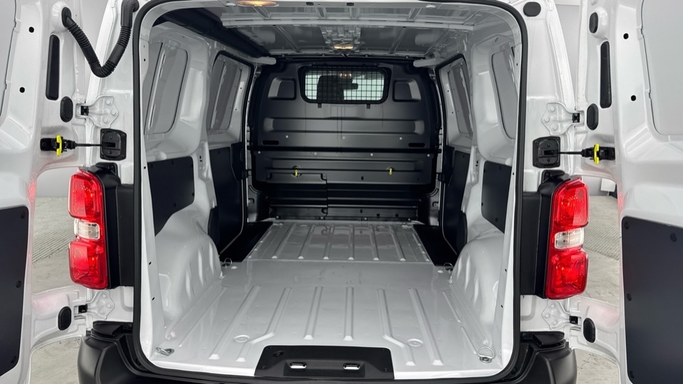 Used Toyota ProAce 2025 for sale - 77965241: Photo 17