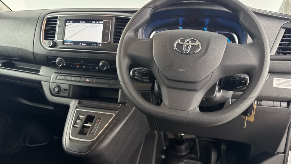 Used Toyota ProAce 2025 for sale - 77965241: Photo 9