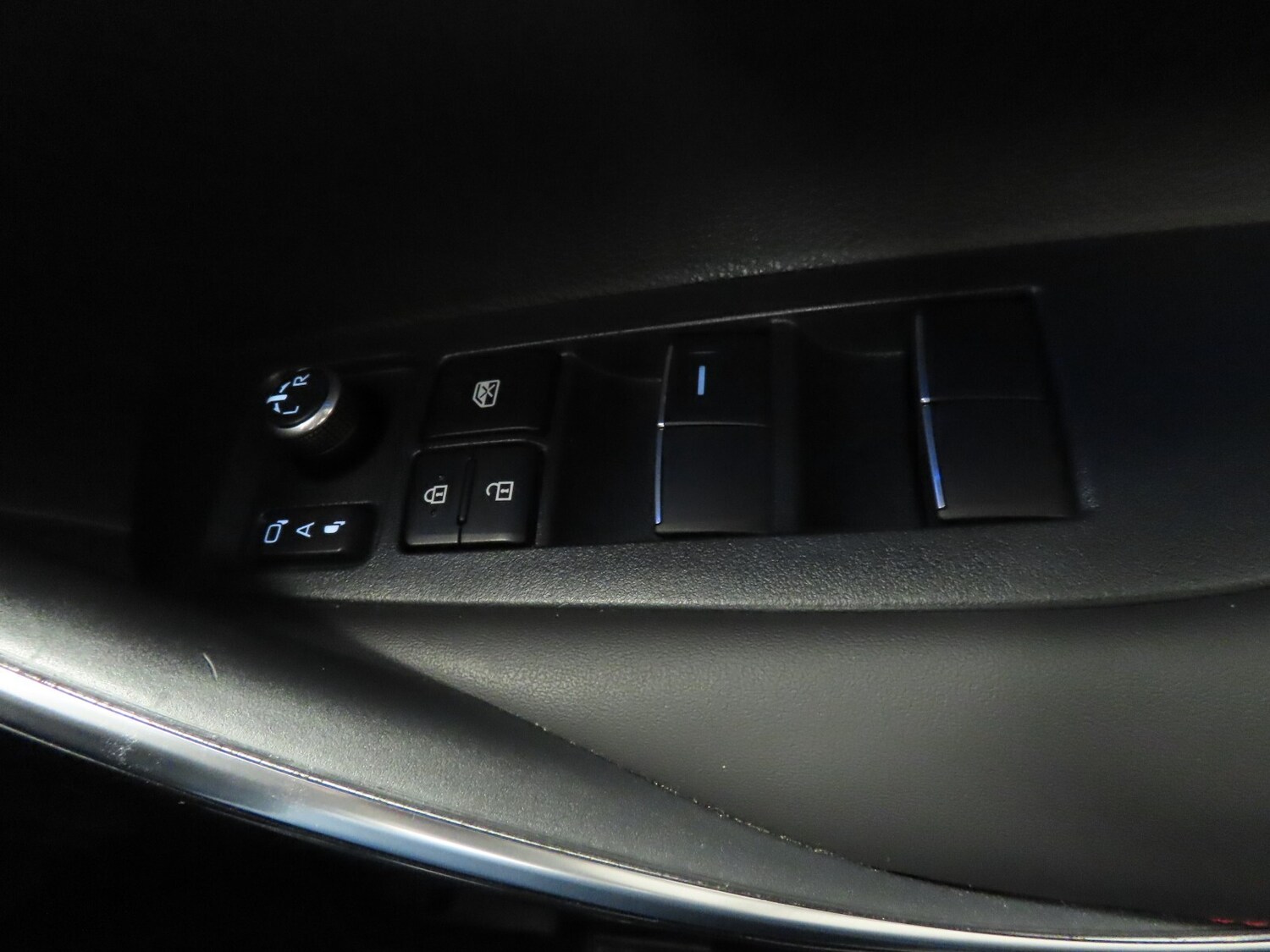 Used Toyota Corolla 2023 for sale - 76276188: Photo 31